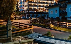 Hotel Cesa Tyrol